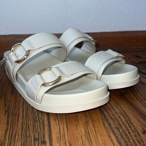 NEVER WORN cream colored sandals- women